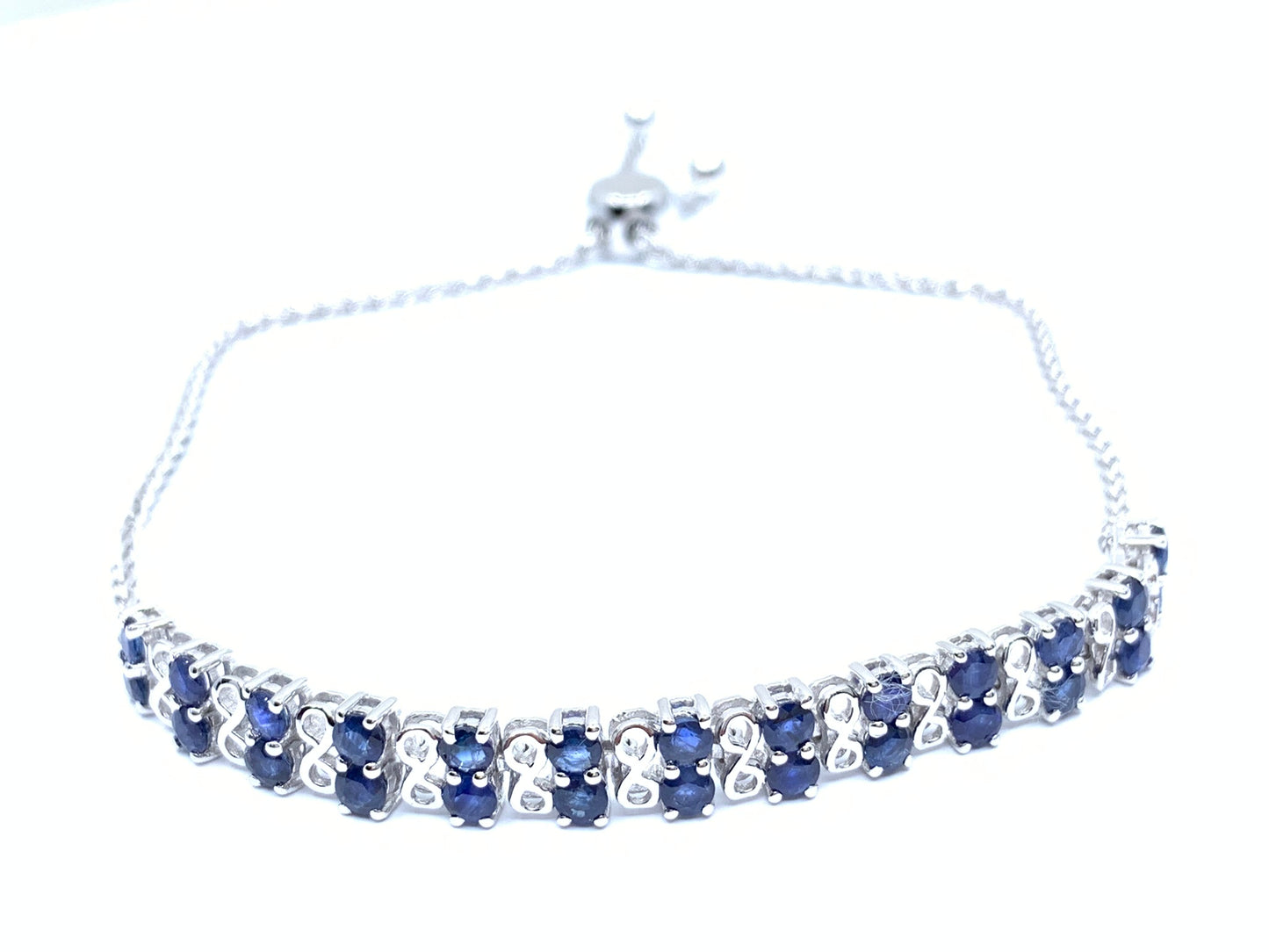 Irresistible 2.7ctw Sapphire Bracelet
