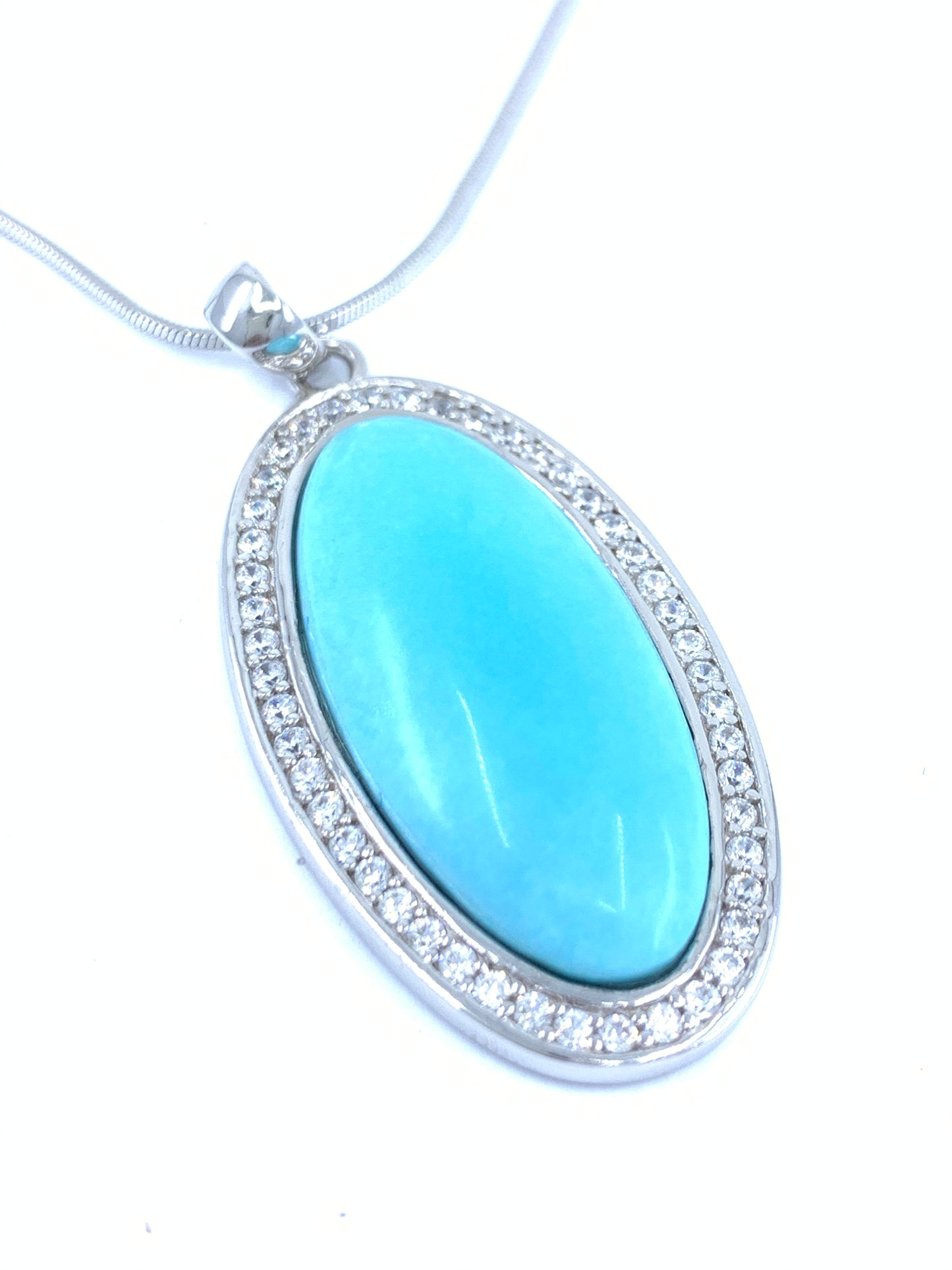 Classic Beauty Syn Oval Turquoise Pendant